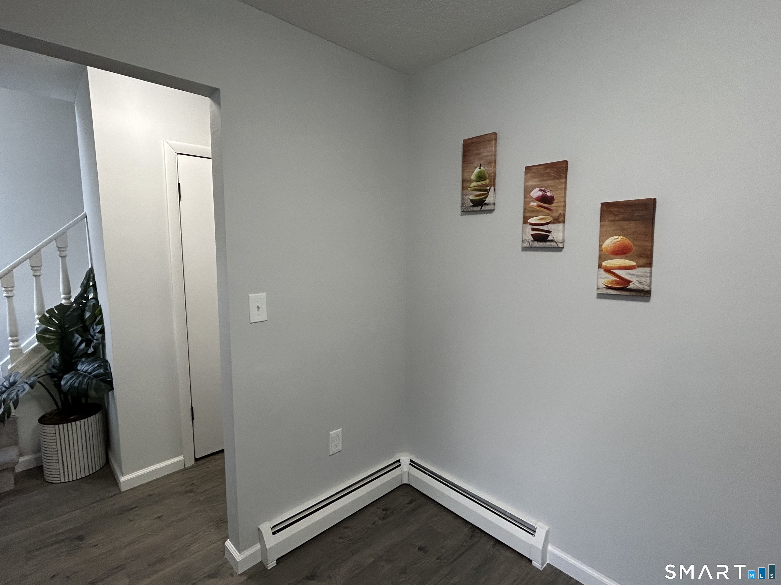 111 Sutton Place, Unit 111 Bloomfield, CT 06002 - Photo 23 of 39