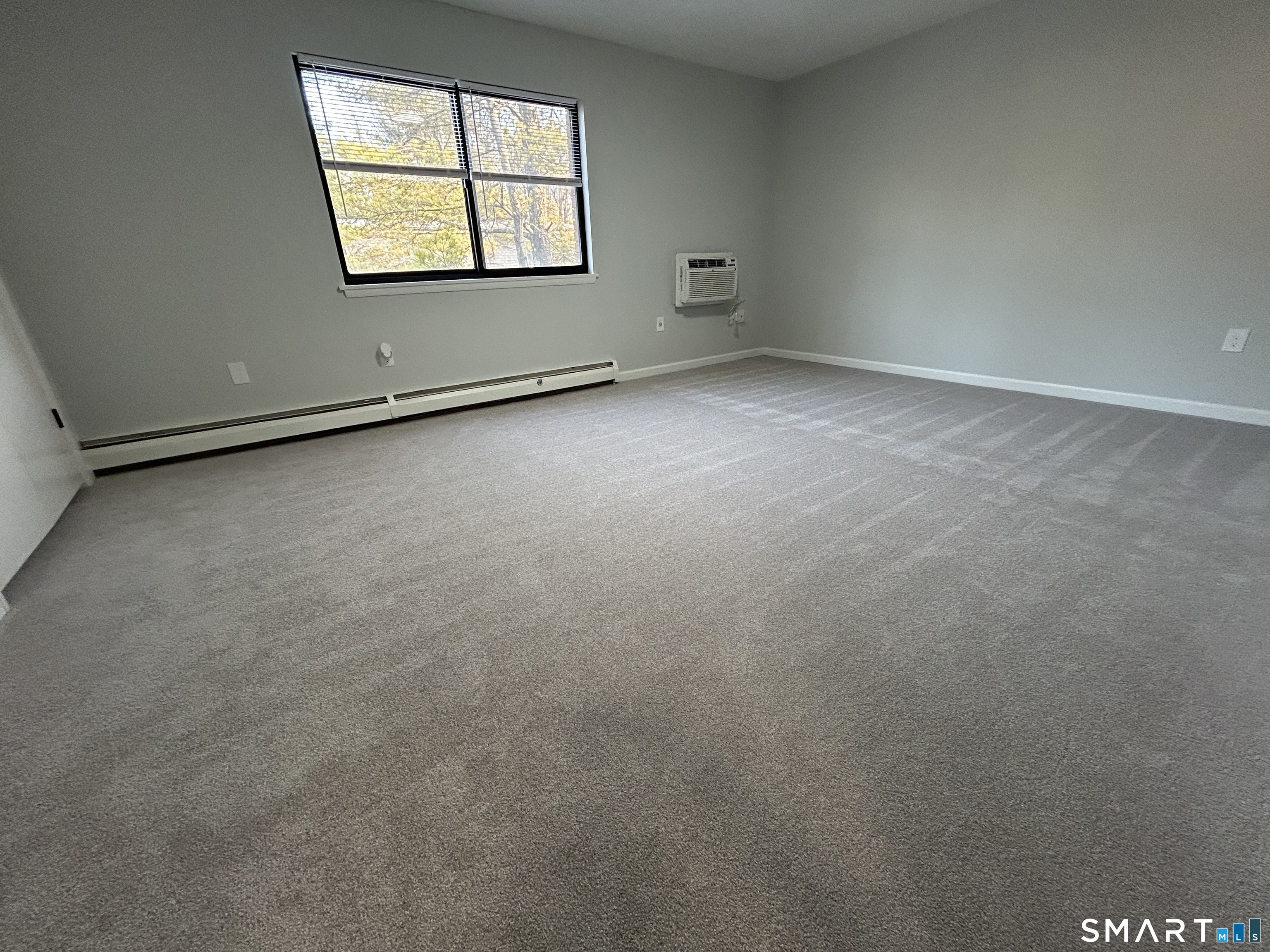 111 Sutton Place, Unit 111 Bloomfield, CT 06002 - Photo 28 of 39