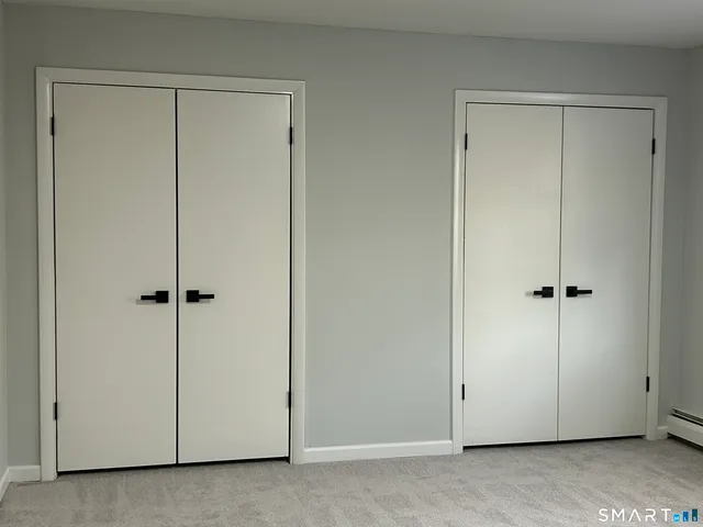 $209,900 | 111 Sutton Place, Unit 111, Bloomfield, CT 06002