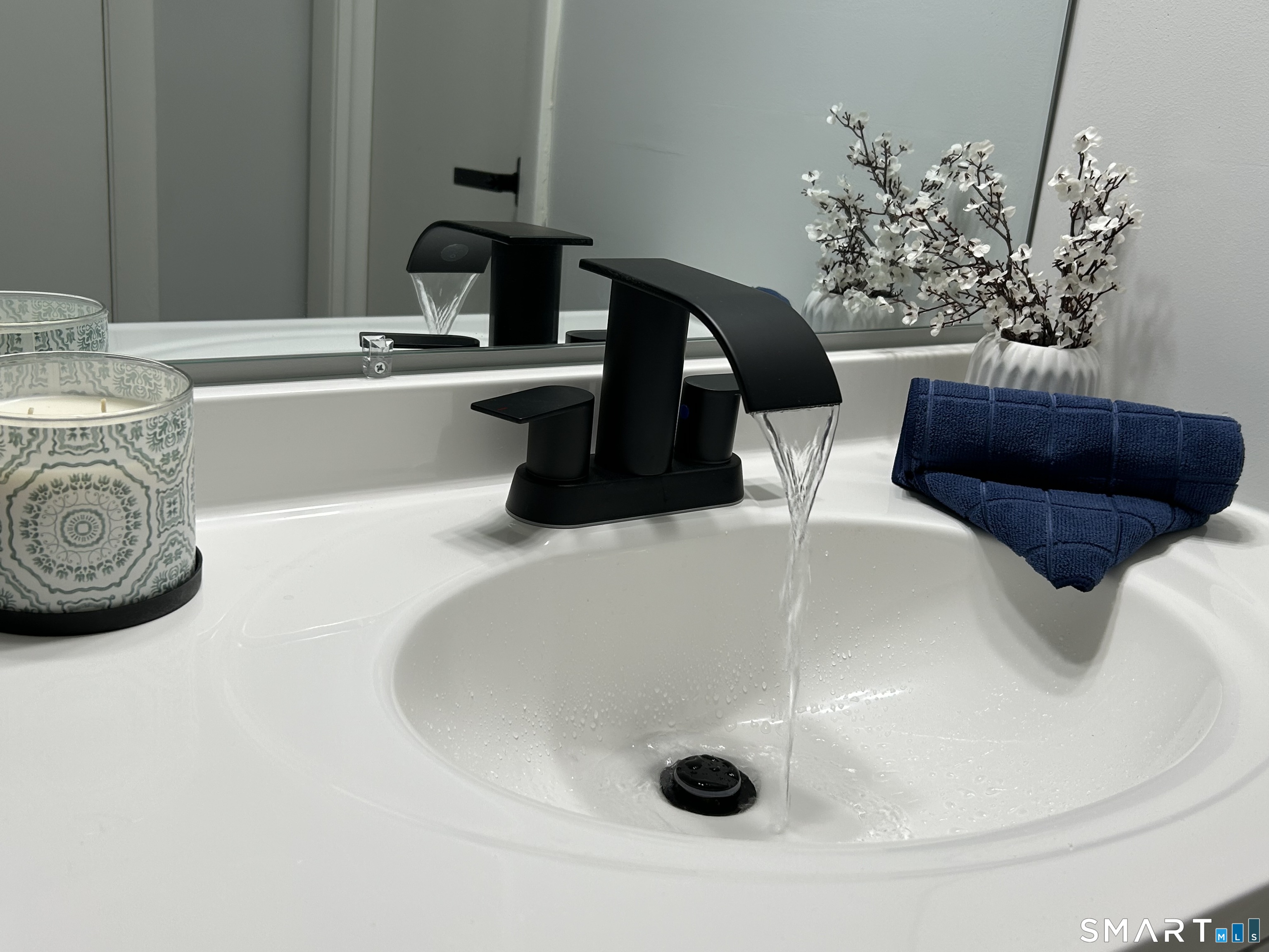 111 Sutton Place, Unit 111 Bloomfield, CT 06002 - Photo 36 of 39