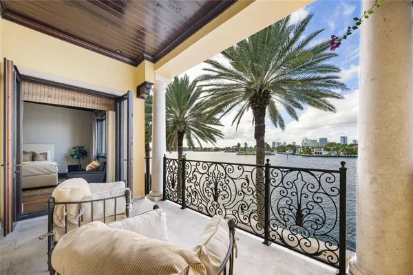 $35,900,000 | 1 Isla Bahia Drive, Fort Lauderdale, FL 33316