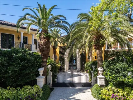 $35,900,000 | 1 Isla Bahia Drive, Fort Lauderdale, FL 33316