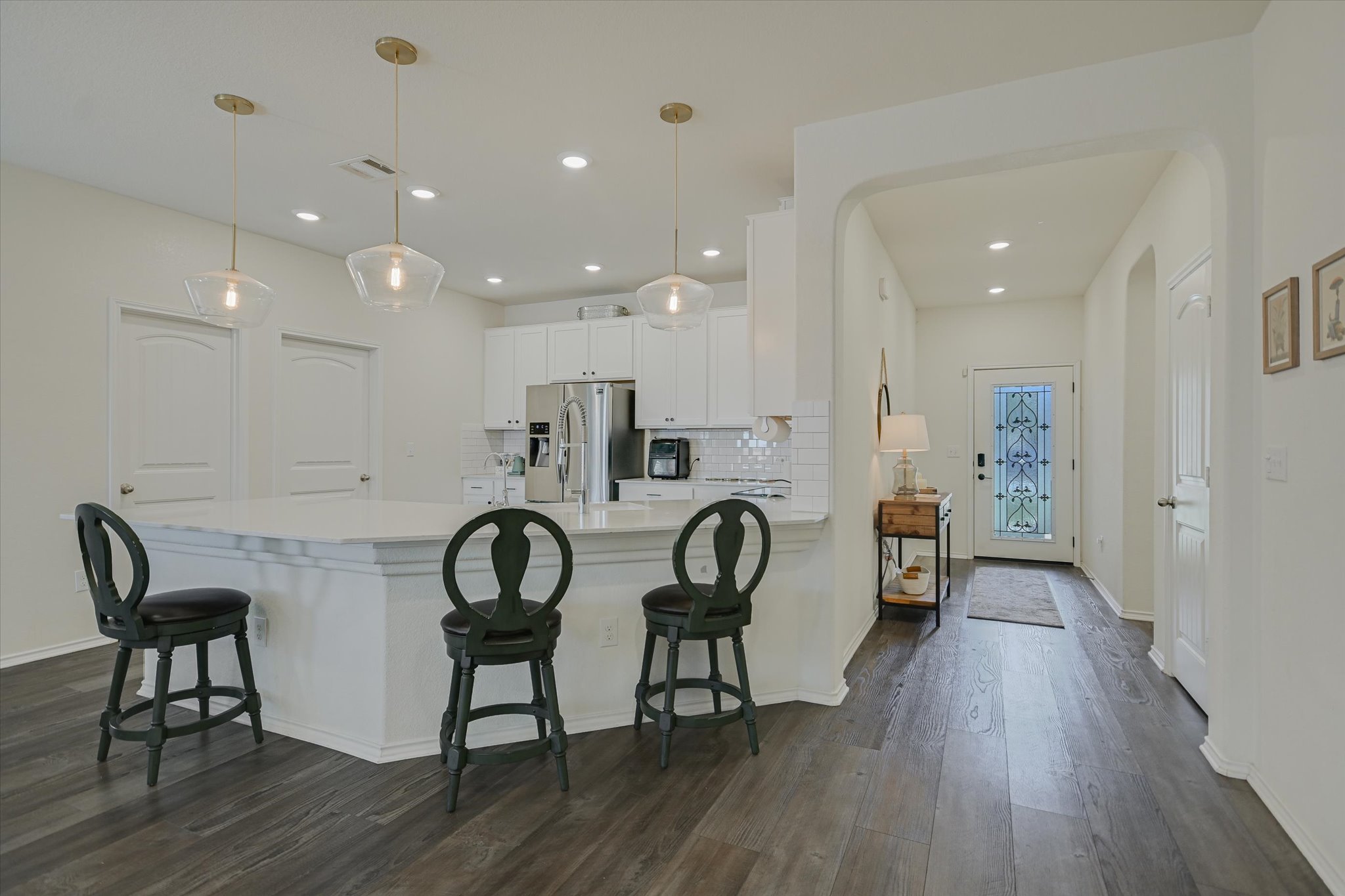 7216 Kilday Cove Austin, TX 78744 - Photo 6 of 29