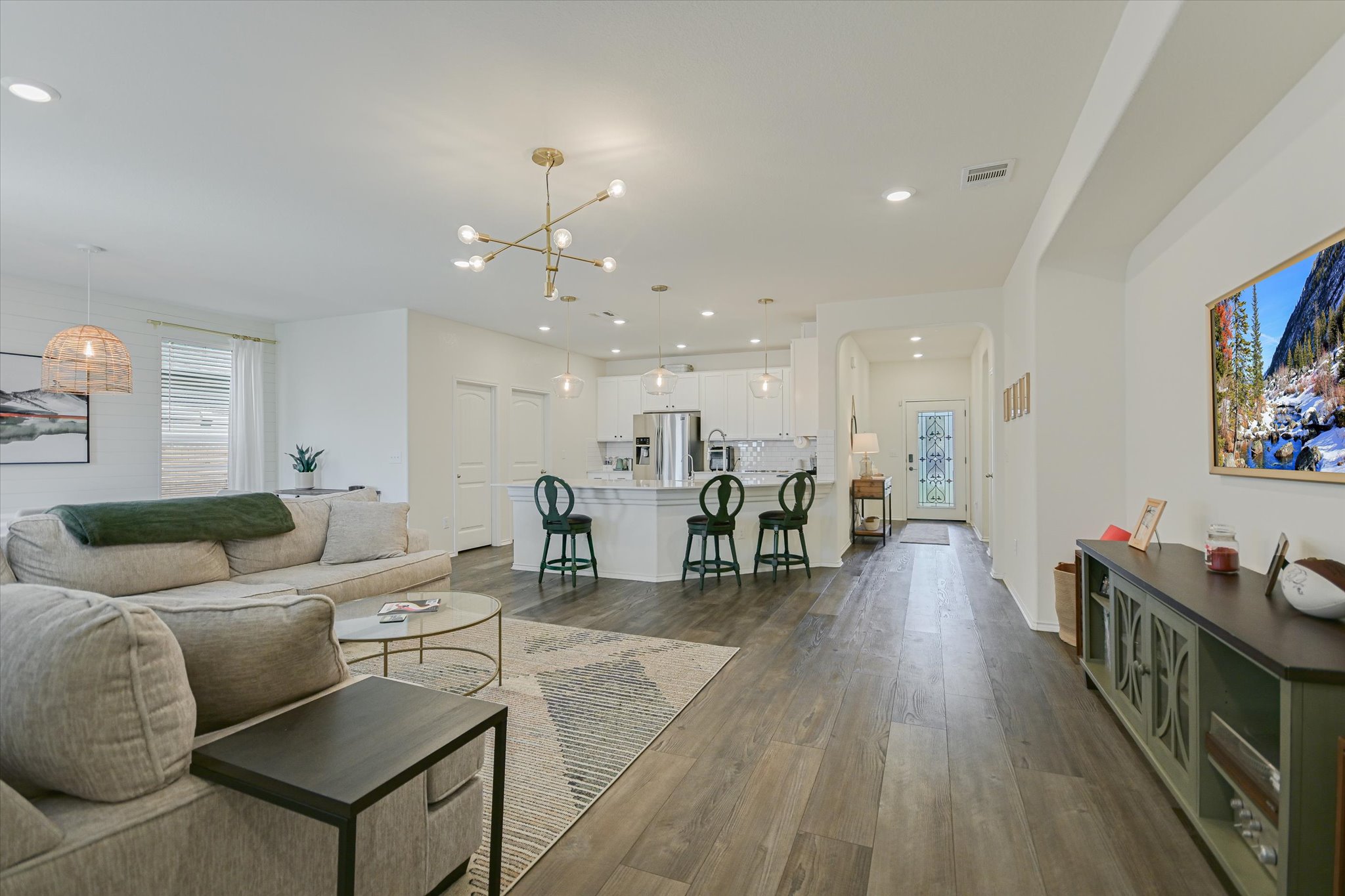 7216 Kilday Cove Austin, TX 78744 - Photo 9 of 29