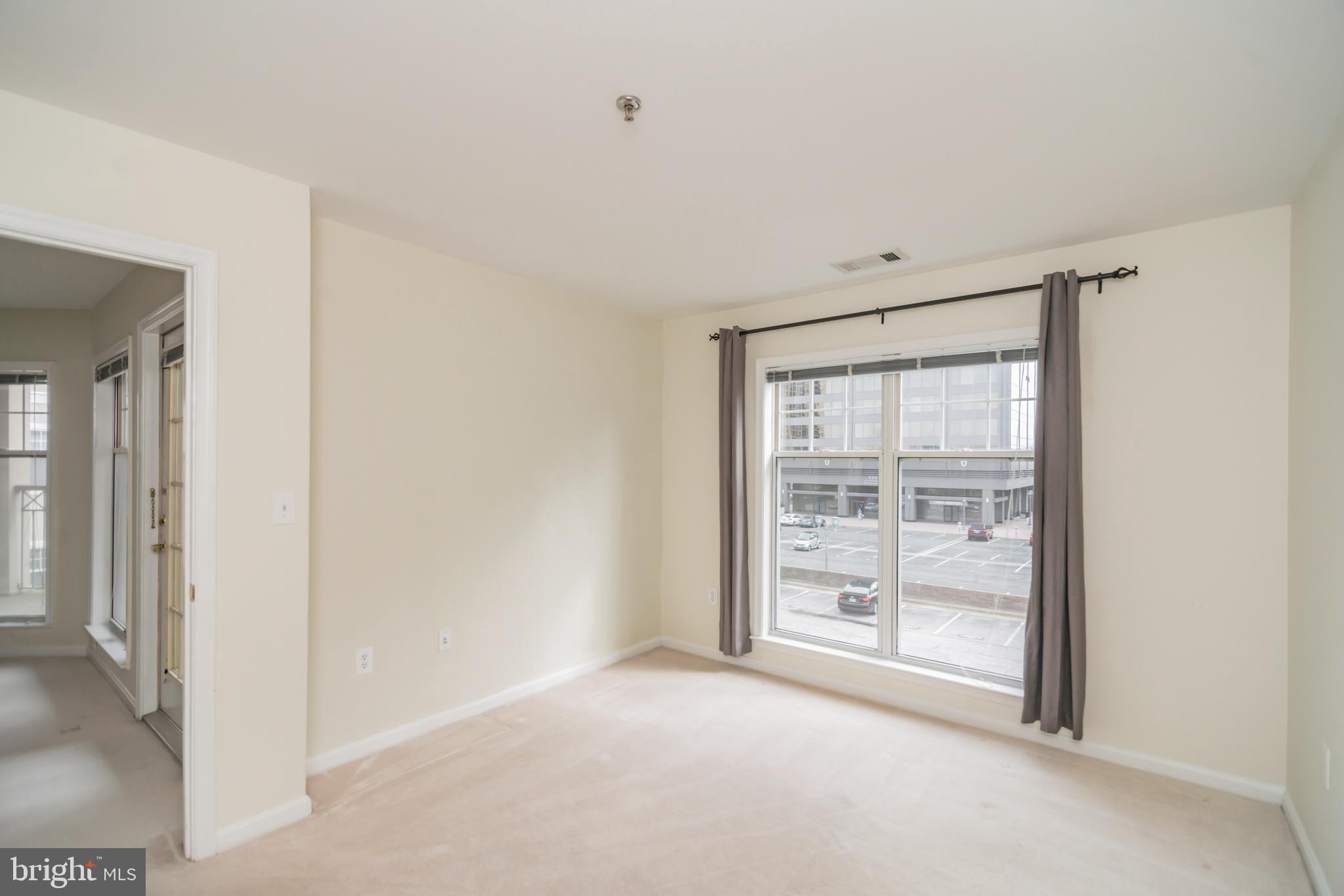 5573 Seminary Road, Unit 313 Falls Church, VA 22041 - Photo 19 of 27 Gallery Image 19