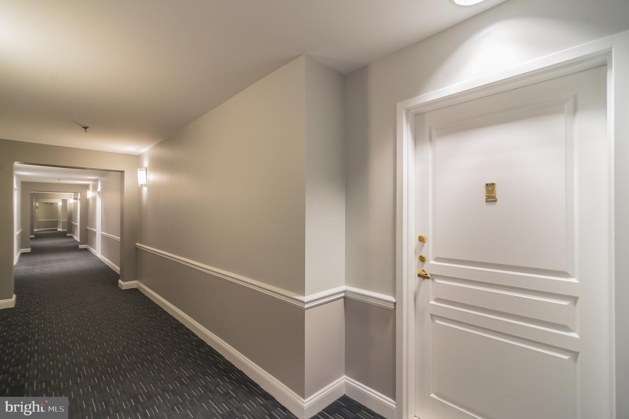 5573 Seminary Road, Unit 313 Falls Church, VA 22041 - Photo 3 of 27 Gallery Image 3