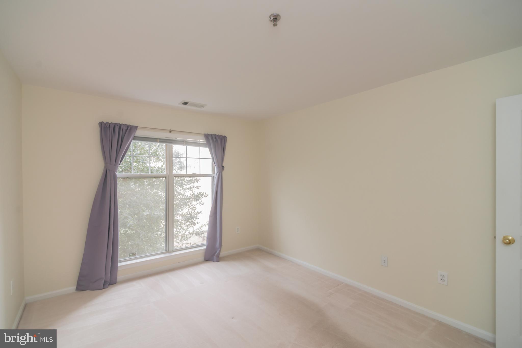 5573 Seminary Road, Unit 313 Falls Church, VA 22041 - Photo 24 of 27 Gallery Image 24