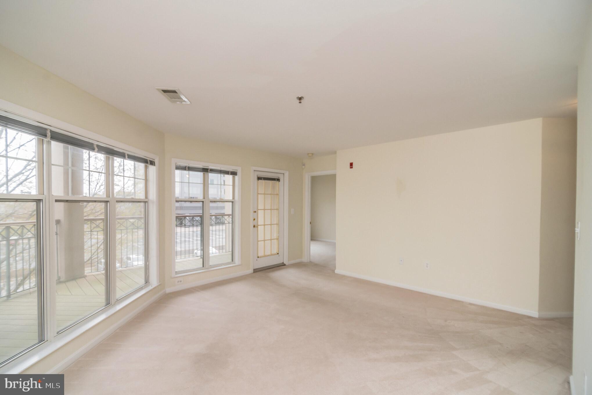 5573 Seminary Road, Unit 313 Falls Church, VA 22041 - Photo 7 of 27 Gallery Image 7