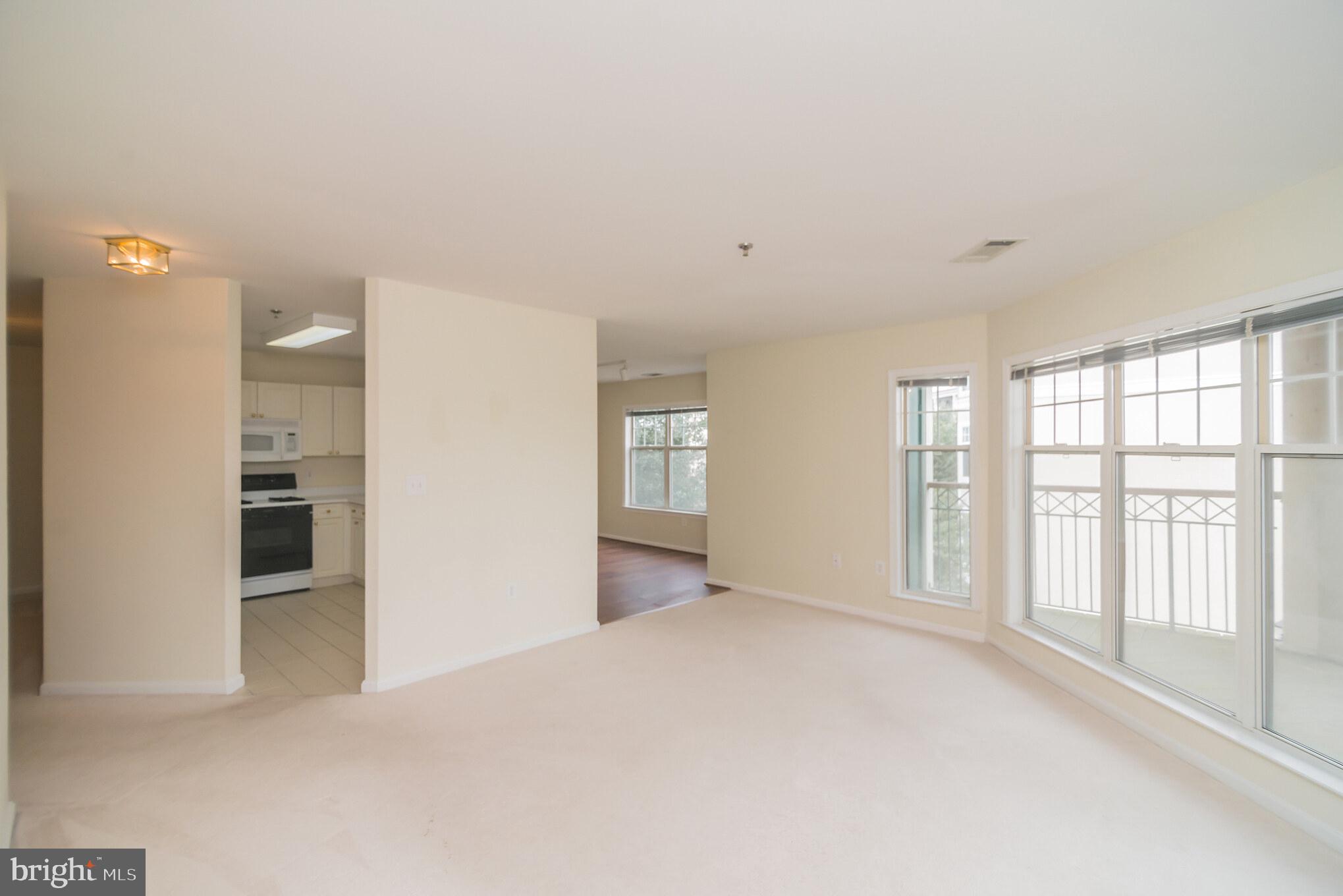 5573 Seminary Road, Unit 313 Falls Church, VA 22041 - Photo 8 of 27 Gallery Image 8
