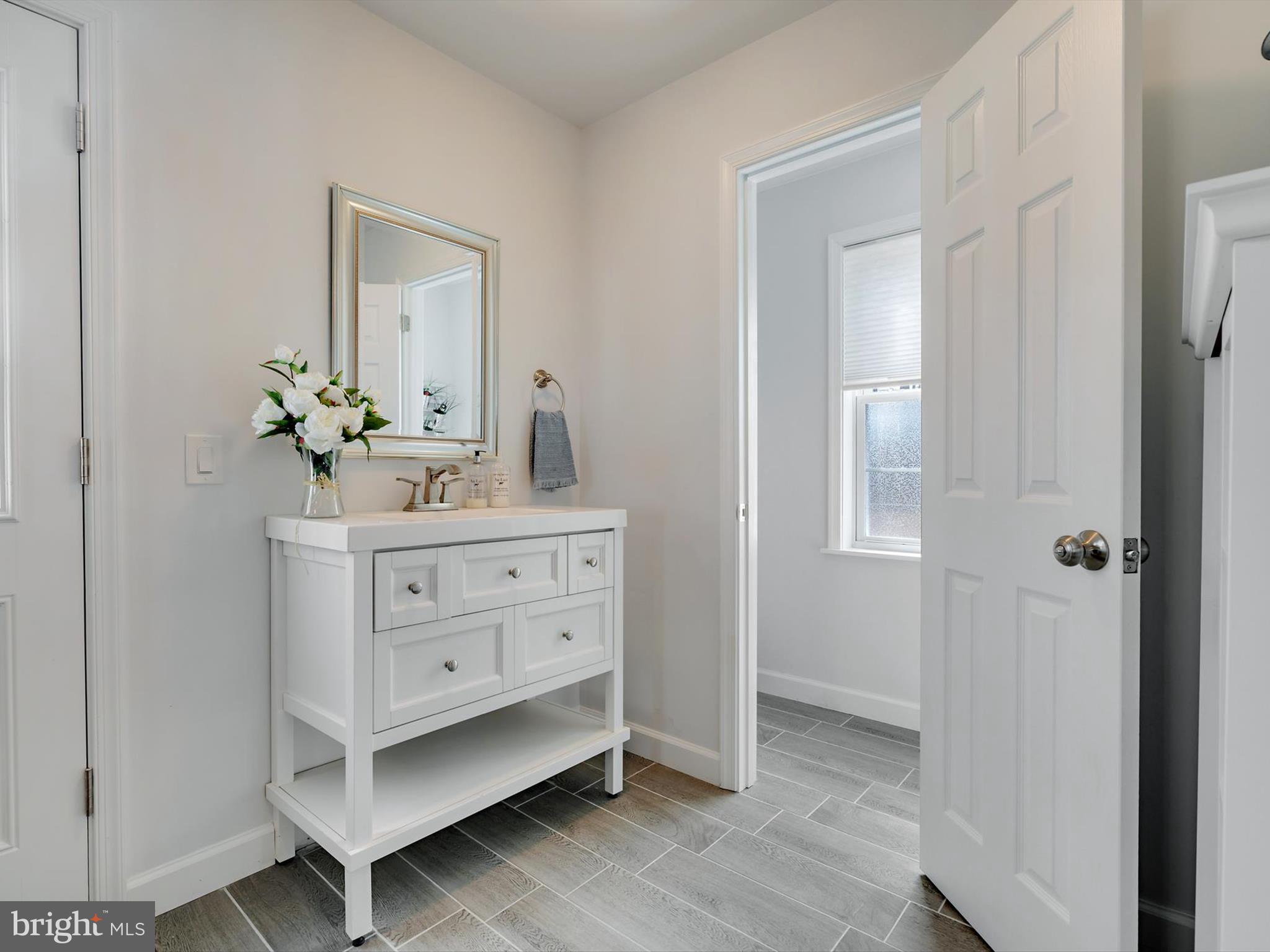 1413 Howard Road Annapolis, MD 21403 - Photo 18 of 85 Half Bath