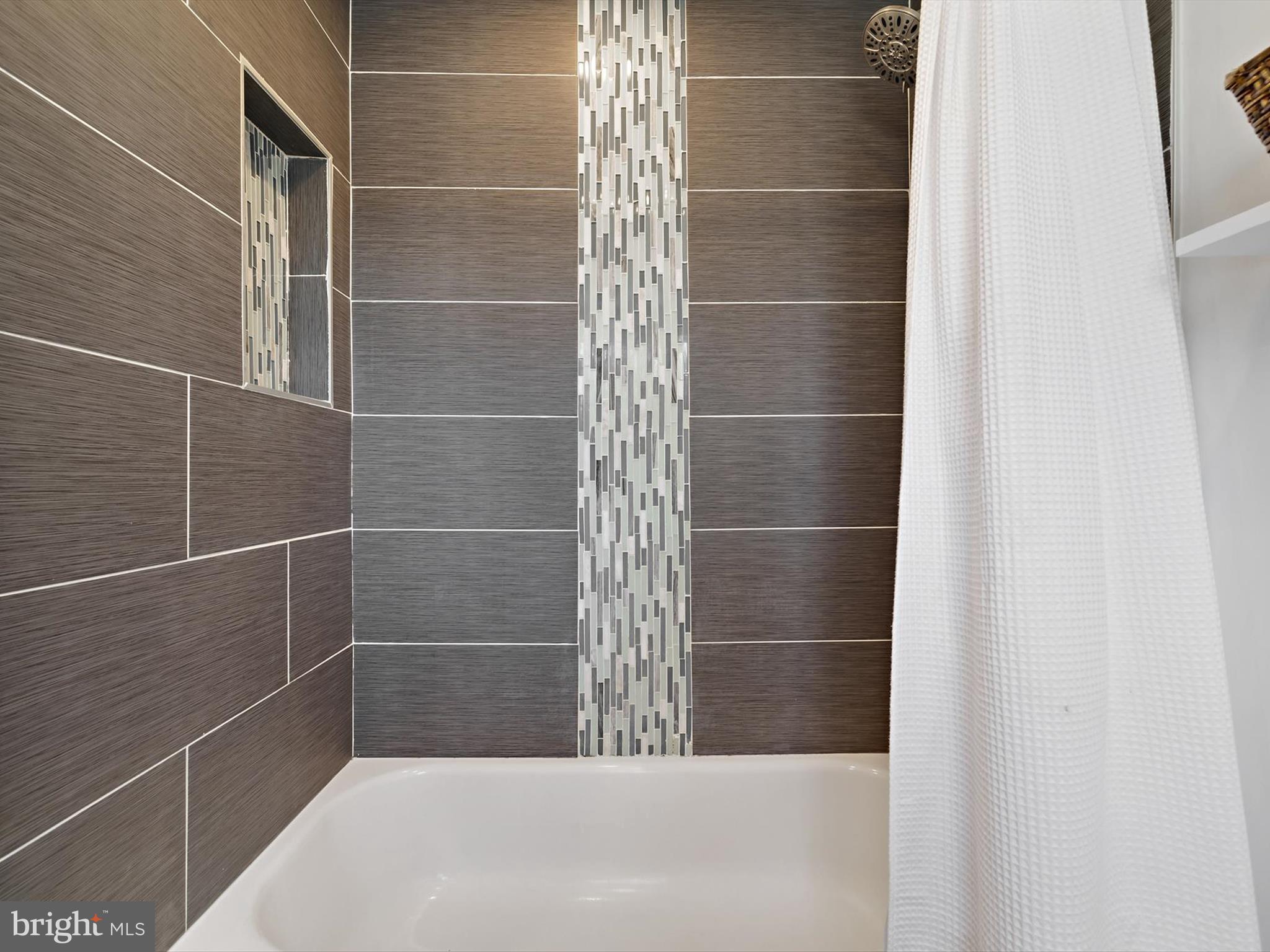 1413 Howard Road Annapolis, MD 21403 - Photo 27 of 85 Primary Bathroom shower