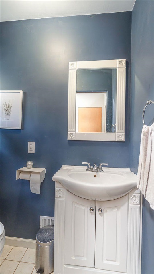 1866 9th Street Bay City, MI 48708 - Photo 11 of 24 Gallery Image 11