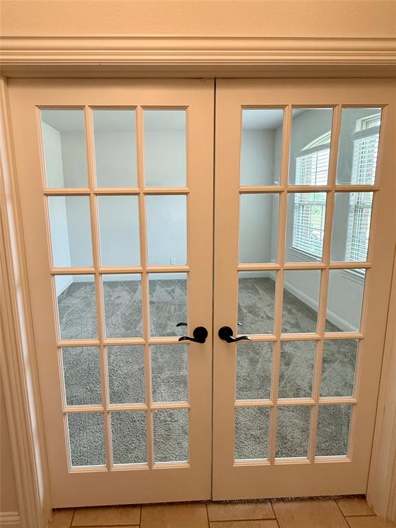 204 Flower Ridge Drive Fort Worth, TX 76108 - Photo 5 of 27 a view of a glass door