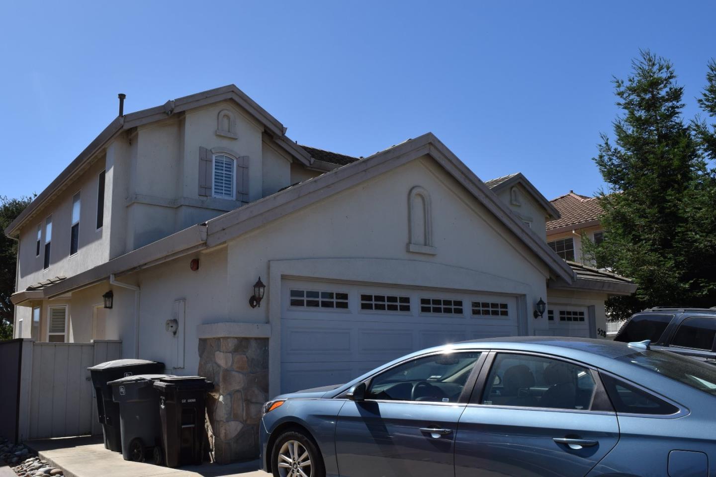 528 Kent Street Salinas, CA 93906 - Photo 4 of 8