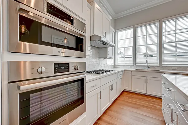 $3,250 | 2234 Lou Ellen Lane, Unit A, Houston, TX 77018