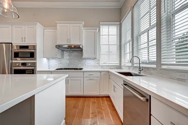 $3,250 | 2234 Lou Ellen Lane, Unit A, Houston, TX 77018