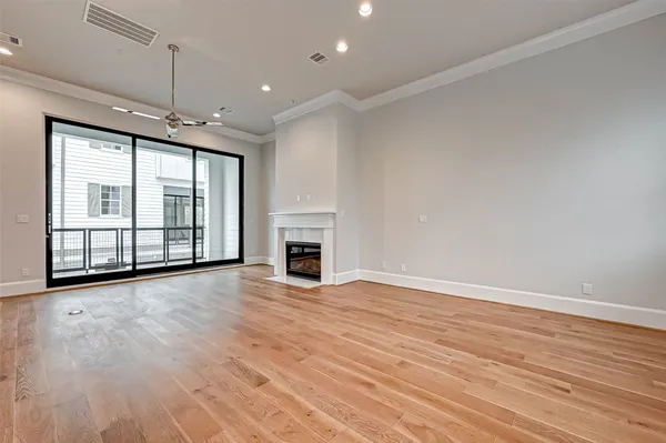 $3,250 | 2234 Lou Ellen Lane, Unit A, Houston, TX 77018