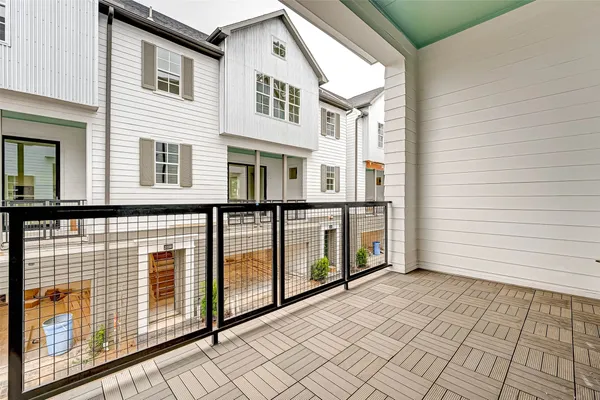 $3,250 | 2234 Lou Ellen Lane, Unit A, Houston, TX 77018