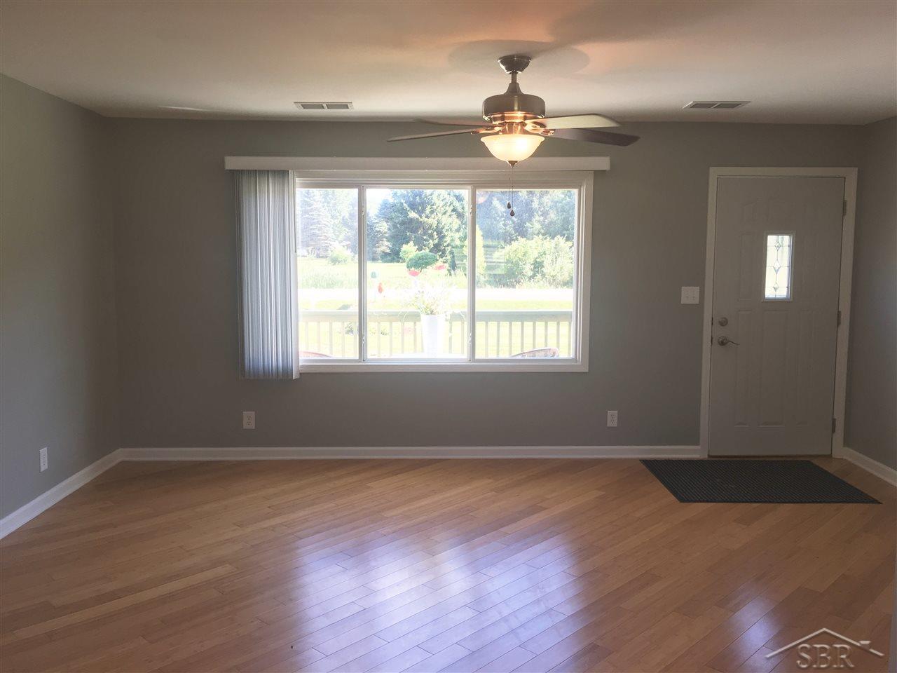 6240 Millington Road Millington, MI 48746 - Photo 2 of 27 31326384-1.JPG