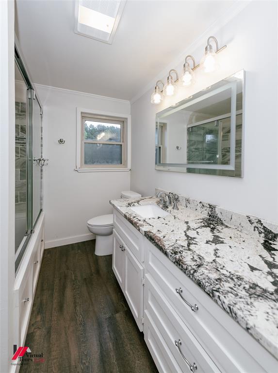 1177 Princeton Road Princeton, LA 71067 - Photo 15 of 34 a bathroom with a sink and a mirror