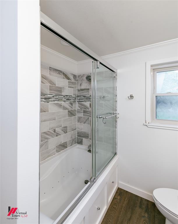 1177 Princeton Road Princeton, LA 71067 - Photo 16 of 34 a bathroom with a bathtub and shower