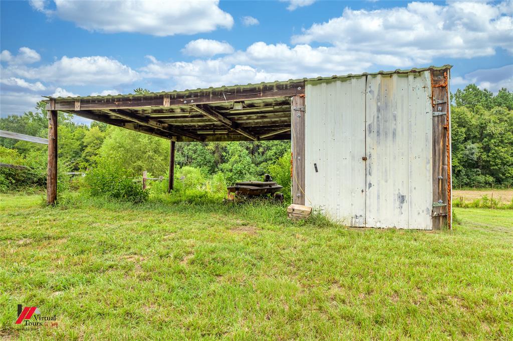 1177 Princeton Road Princeton, LA 71067 - Photo 29 of 34 a view of a backyard