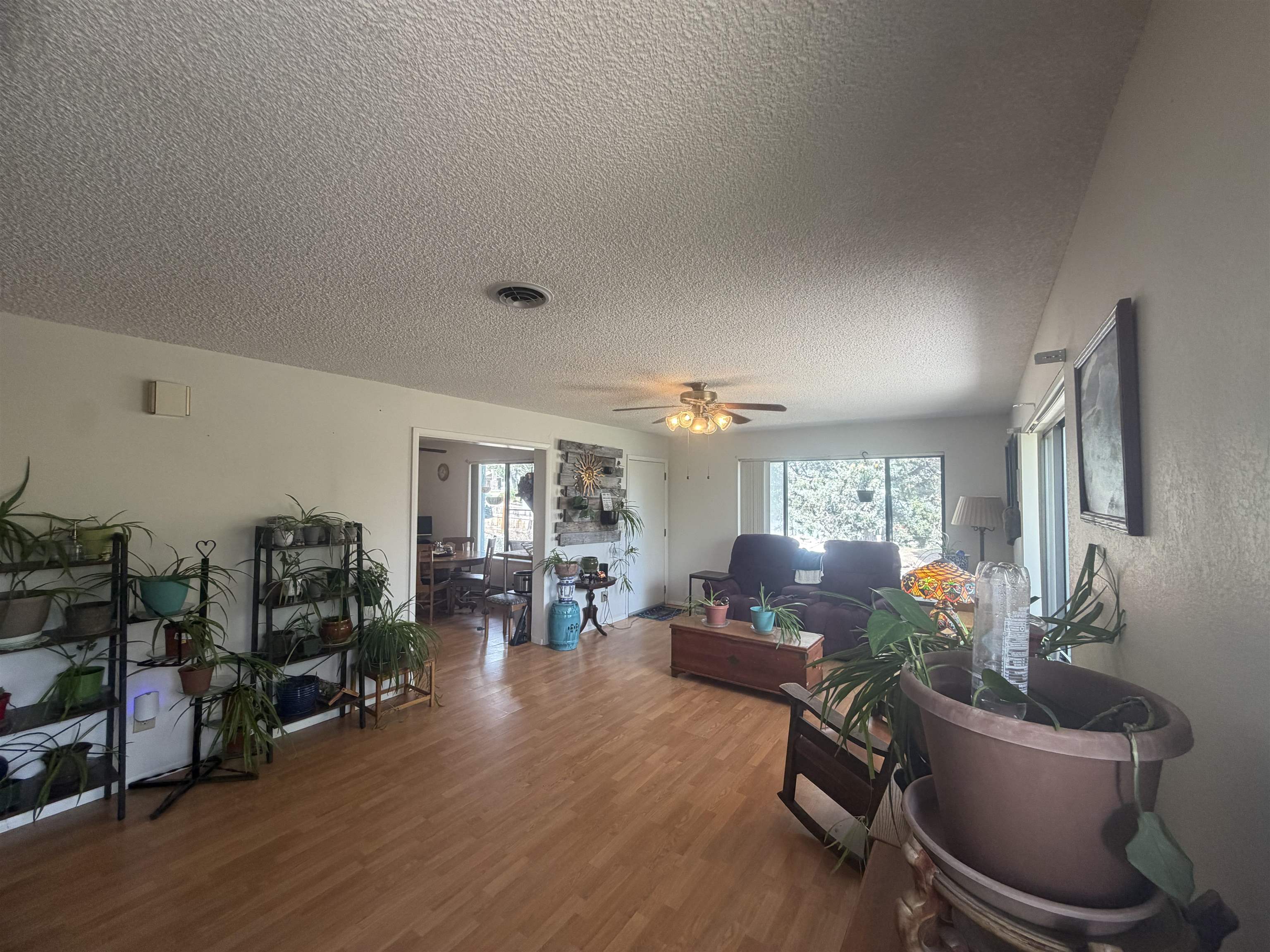 735 Mondell Street Thermopolis, WY 82443 - Photo 10 of 35