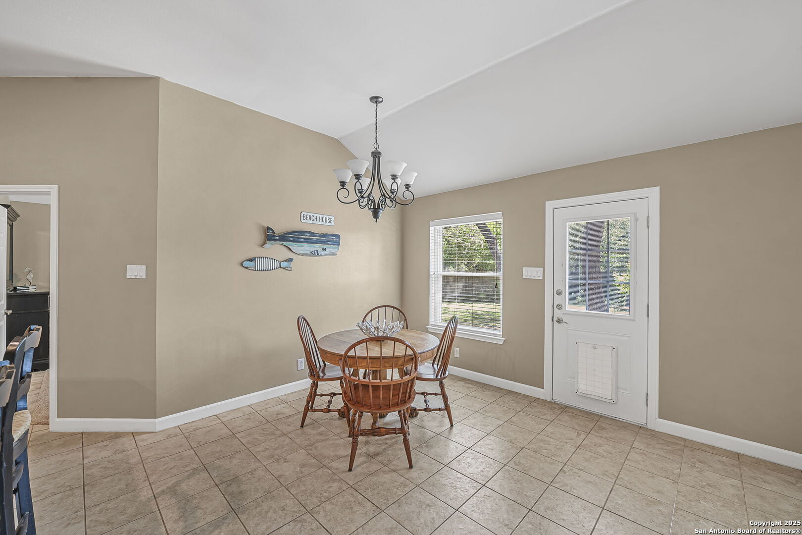 12806 Red Clay Helotes, TX 78023 - Photo 7 of 28