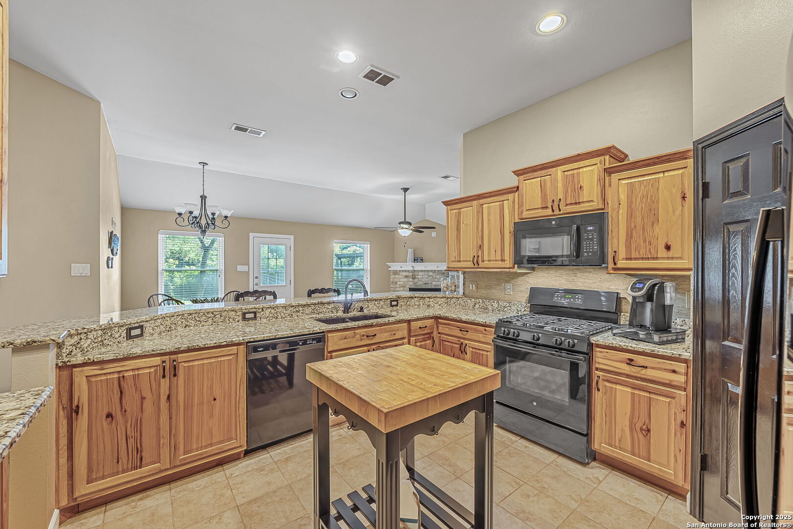 12806 Red Clay Helotes, TX 78023 - Photo 9 of 28