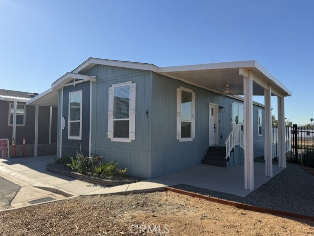 3444 West Center Street, Unit 61 Riverside, CA 92501 - Photo 3 of 24 Gallery Image 3