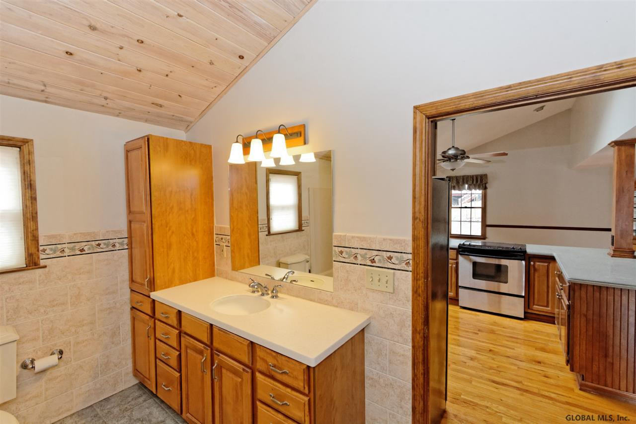 7415 Church Road Guilderland, NY 12306 - Photo 15 of 25 Photo 15