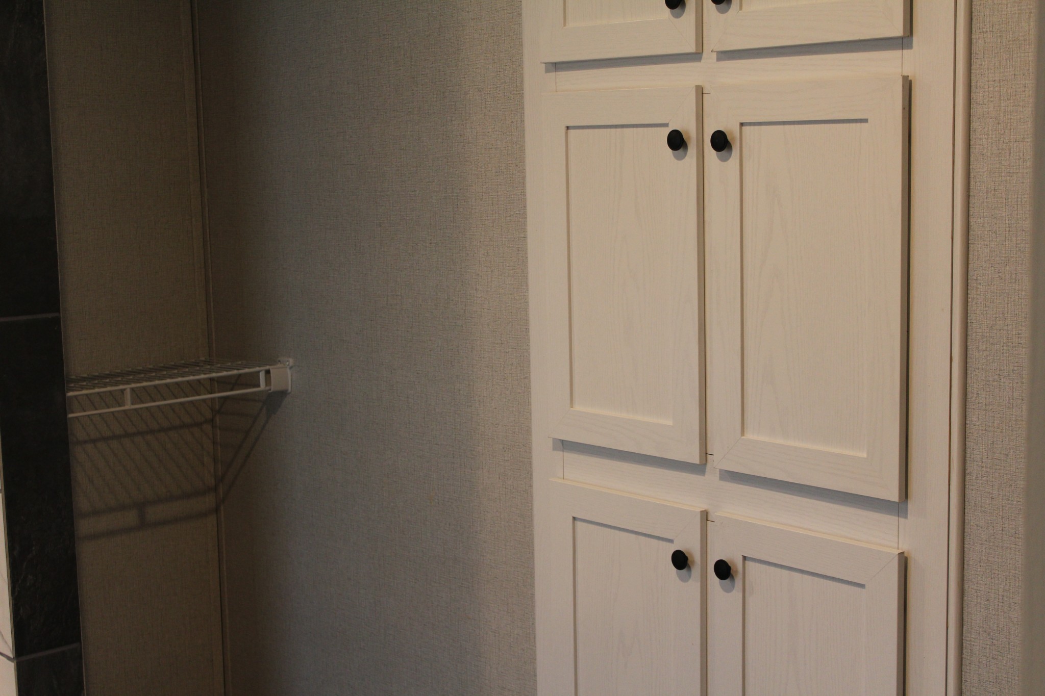 599 Days Road Lafayette, TN 37083 - Photo 12 of 16 a view of a closet