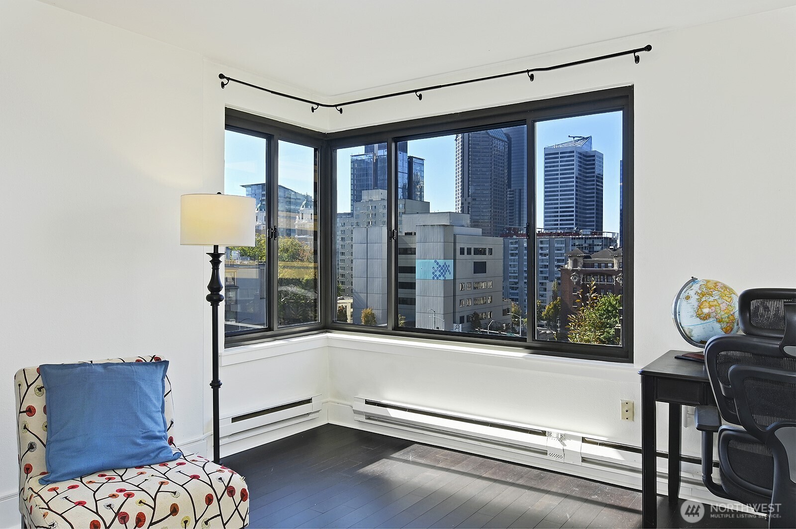 1105 Spring Street, Unit 709 Seattle, WA 98104 - Photo 12 of 30