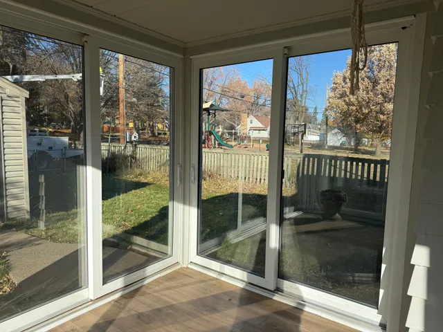 $2,850 | 2910 Vernon Avenue South, St. Louis Park, MN 55416