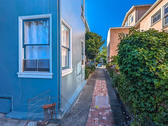 $950,000 | 2319 Ward Street, Berkeley, CA 94705