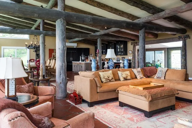 $2,999,000 | 25 Mountain Haunts Road, Winhall, VT 05340