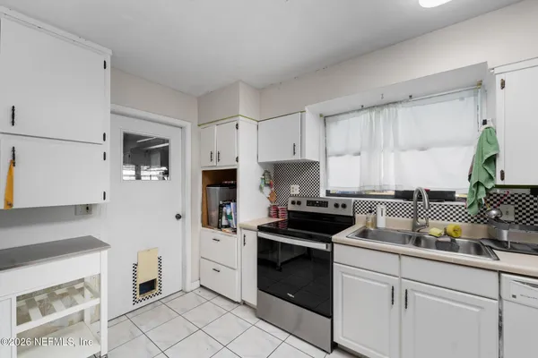 $365,000 | 3938 Sierra Madre Drive South, Jacksonville, FL 32217