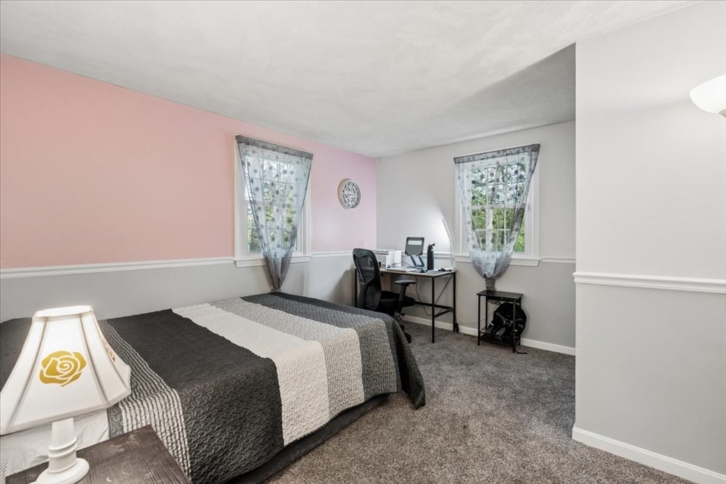 90 Comet Road Methuen, MA 01844 - Photo 19 of 34