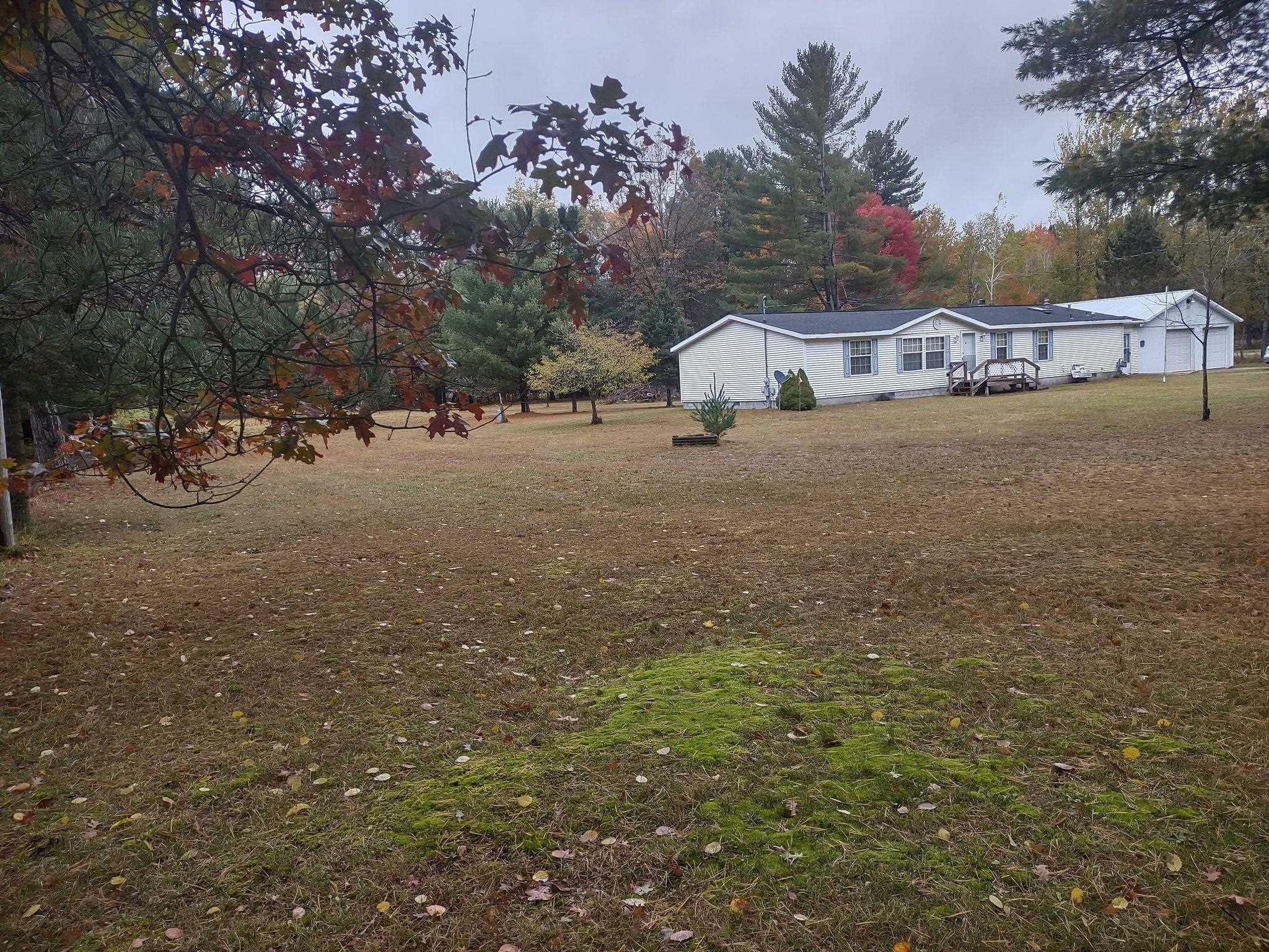 5302 West Mannsiding Rd Lake Lake, MI 48632 - Photo 2 of 17