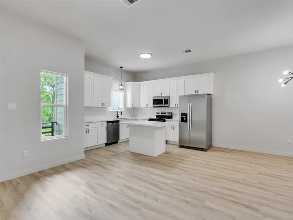 $2,300 | 9709 Cargill Street, Unit AB, Houston, TX 77029