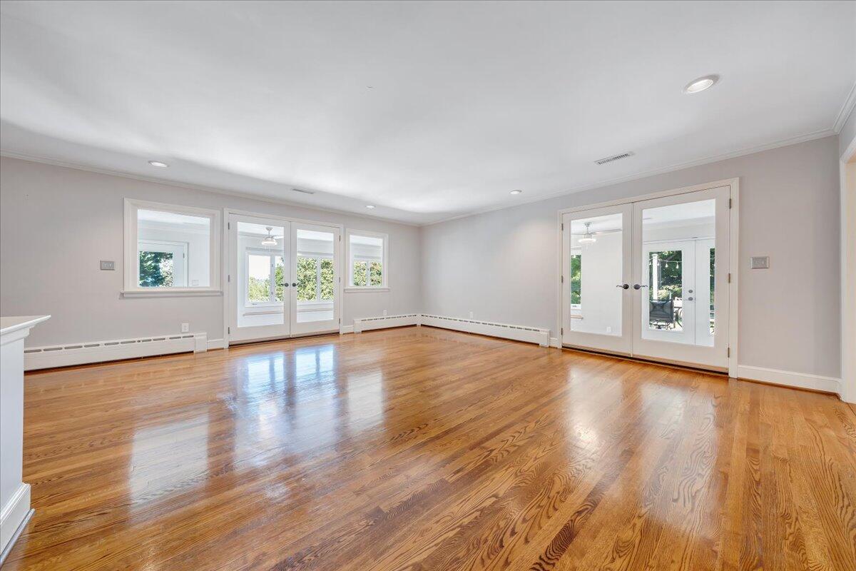 5588 Highfields Road Roanoke, VA 24018 - Photo 9 of 86 007-MIB03345