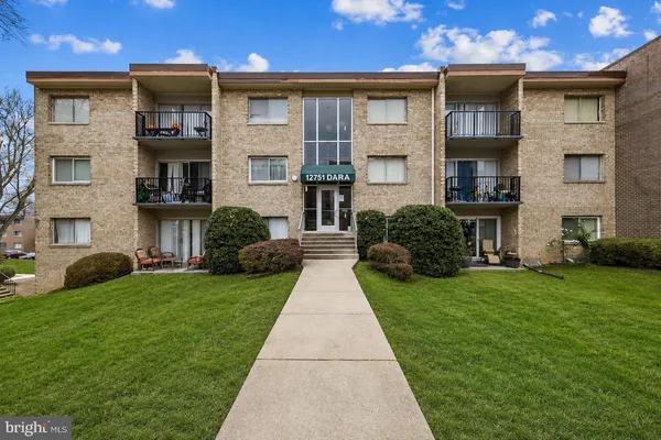 $190,000 | 12751 Dara Drive, Unit 102, Woodbridge, VA 22192