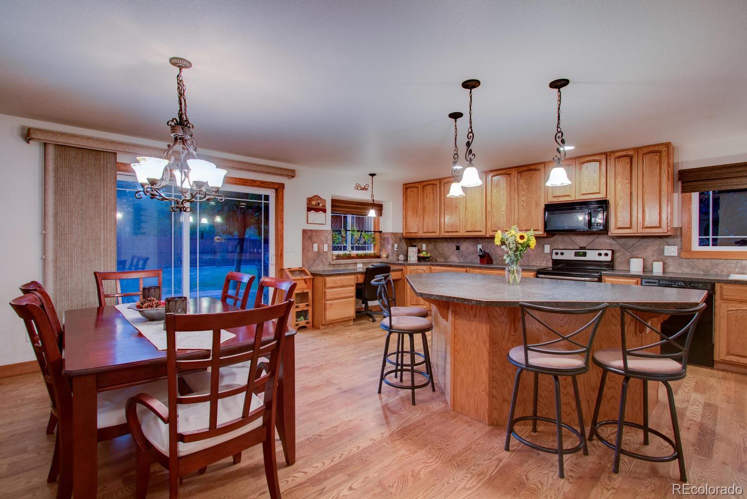 1397 Ripple Court Fort Collins, CO 80521 - Photo 4 of 38 Gallery Image 4