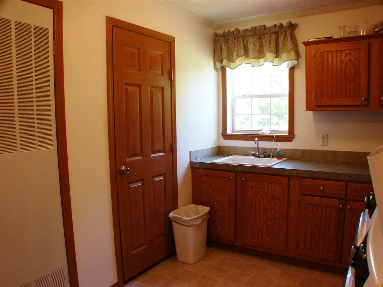 2540 South Alger Road Ithaca, MI 48847 - Photo 46 of 58 1810656-48.JPG
