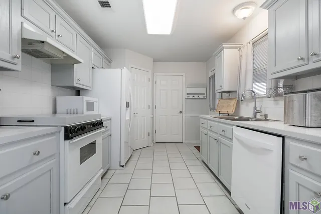 $210,000 | 13563 South Trace Drive, Walker, LA 70785