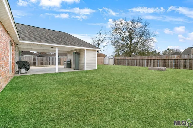 $210,000 | 13563 South Trace Drive, Walker, LA 70785