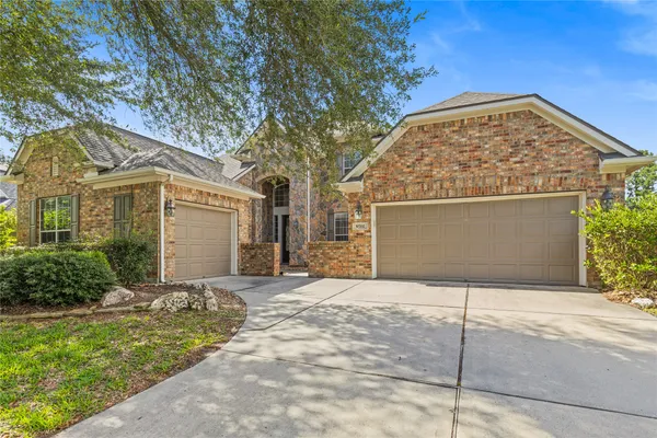 $485,000 | 10702 Winding Green Drive, Humble, TX 77338