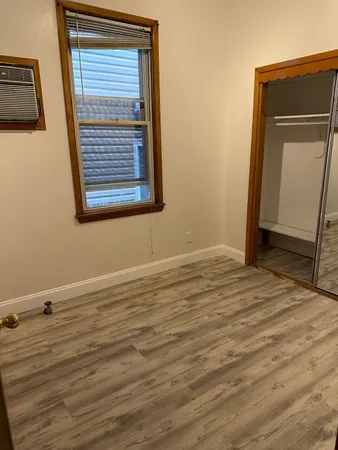 $2,400 | 143 West 26th Street, Bayonne, NJ 07002