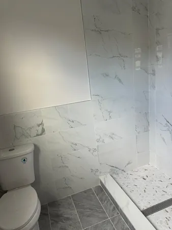 $2,400 | 143 West 26th Street, Bayonne, NJ 07002