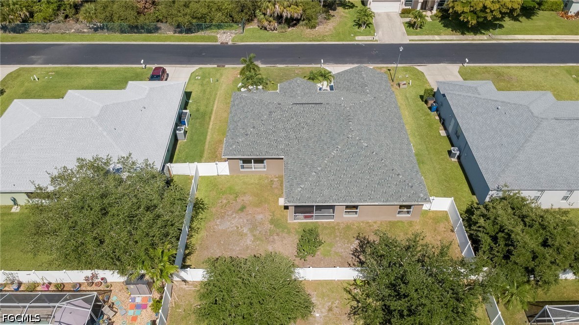 2743 Nature Pointe Loop Fort Myers, FL 33905 - Photo 29 of 32
